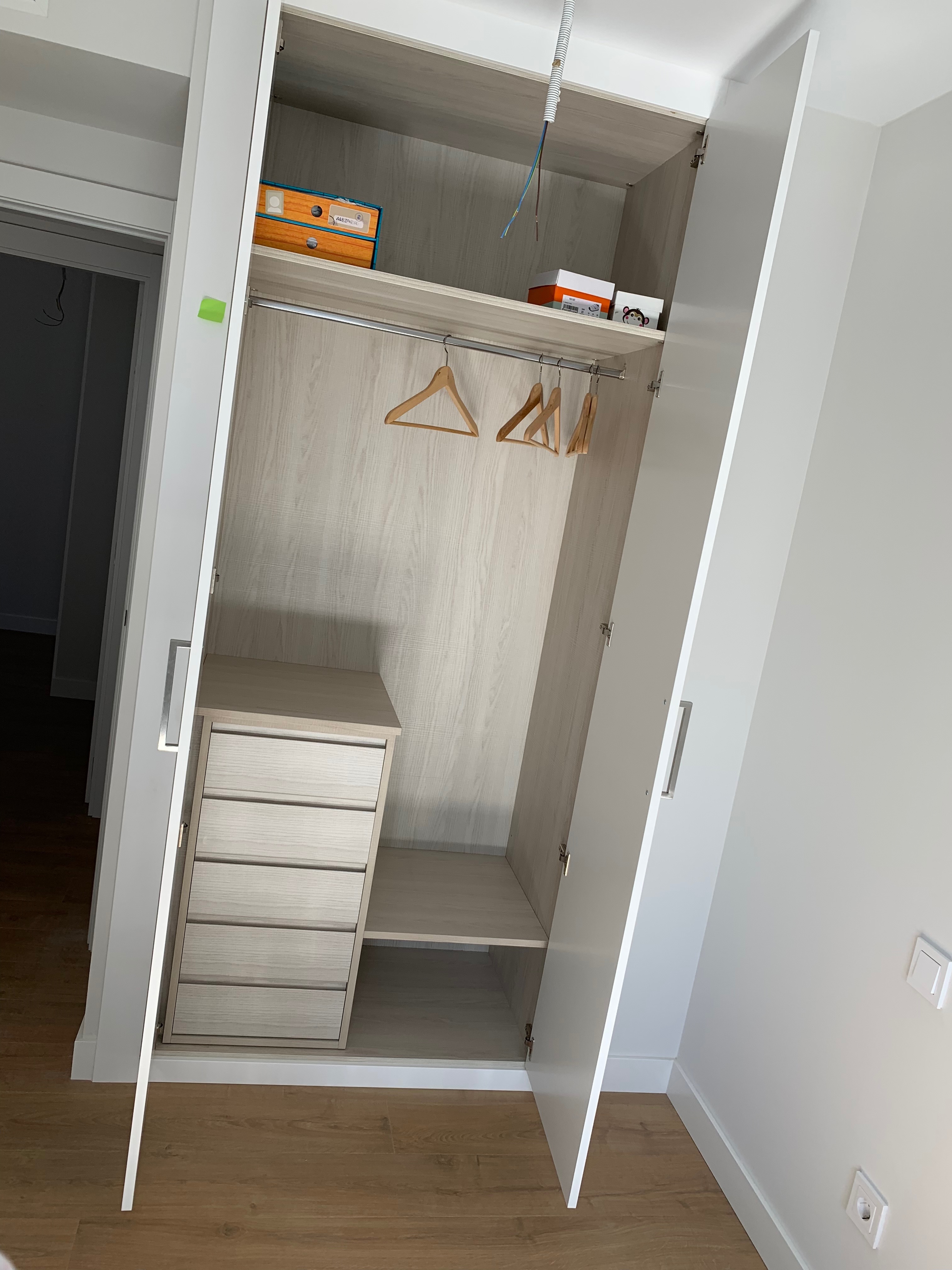 cajoneras a medida 38